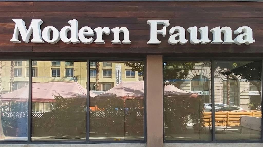 Detail or illuminated view - custom restaurant and cafe LED channel letter signs