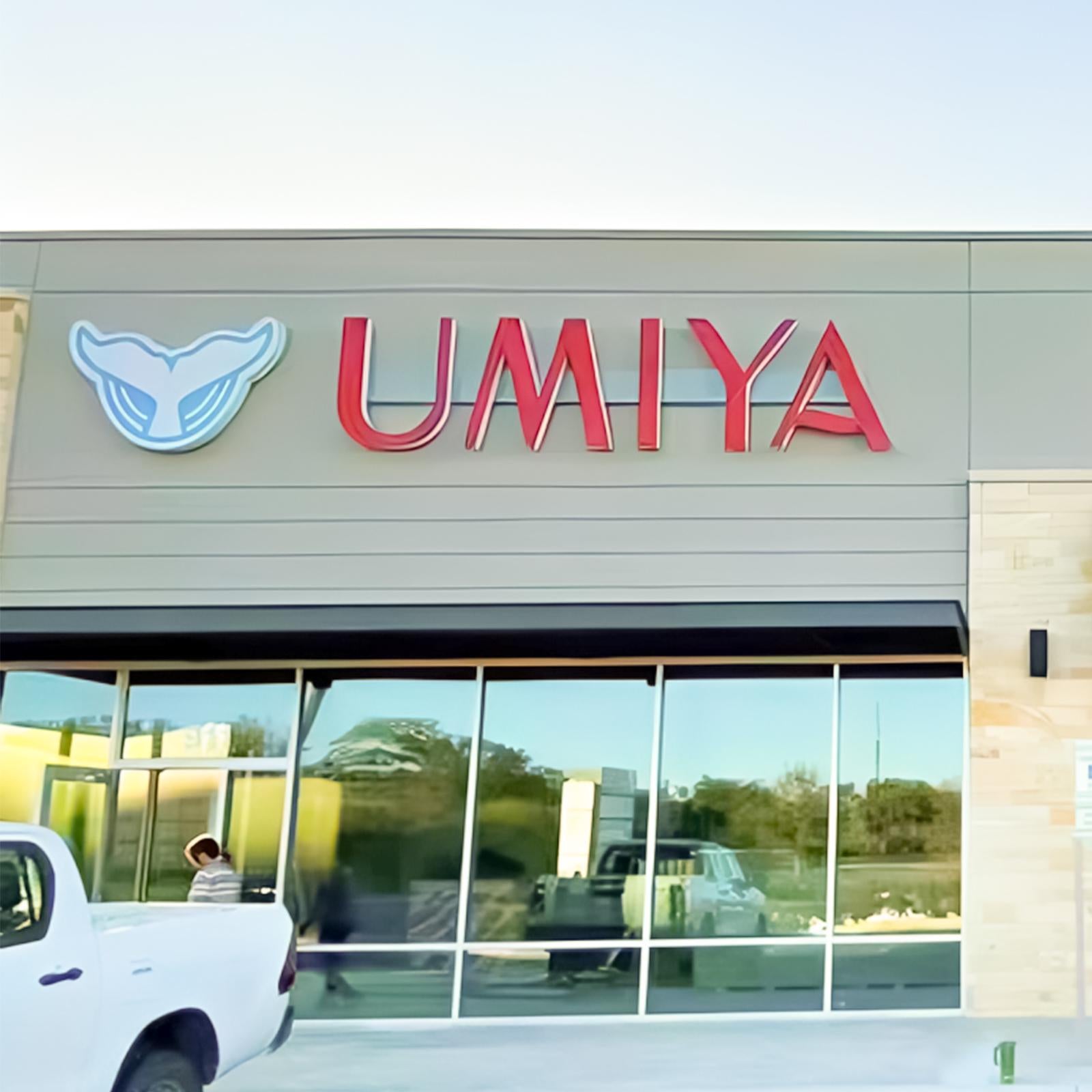 Application scene - custom freestanding monument and pylon sign panels
